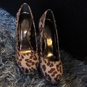 New Cheetah Print Shoes High Heels Size 6 Charlotte Russe